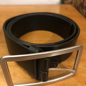 Black Leather Banana Republic Belt